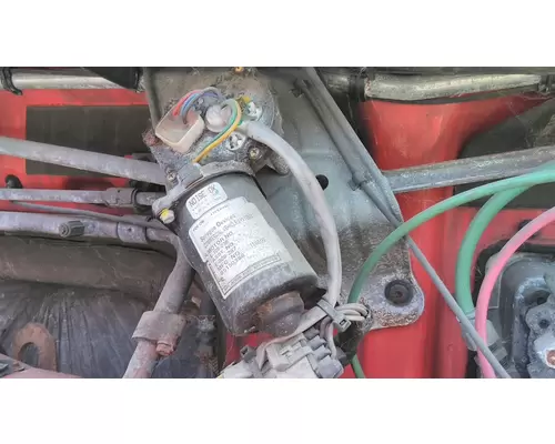 VOLVO VNL WINDSHIELD WIPER MOTOR