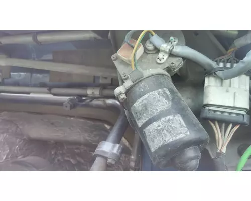 VOLVO VNL WINDSHIELD WIPER MOTOR