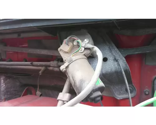 VOLVO VNL WINDSHIELD WIPER MOTOR