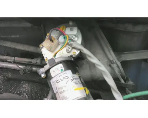 VOLVO VNL WINDSHIELD WIPER MOTOR