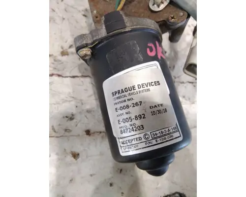 VOLVO VNL WINDSHIELD WIPER MOTOR