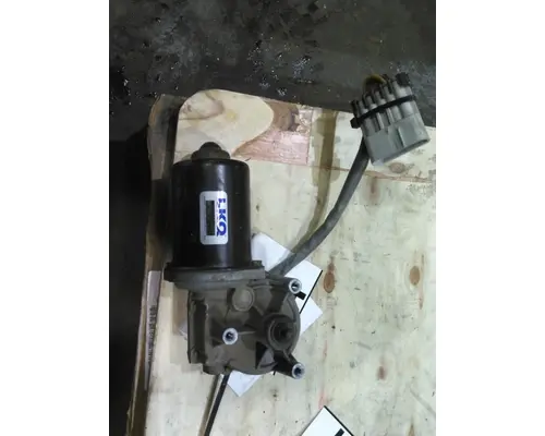 VOLVO VNL WINDSHIELD WIPER MOTOR