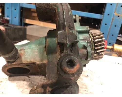 VOLVO VNL Water Pump