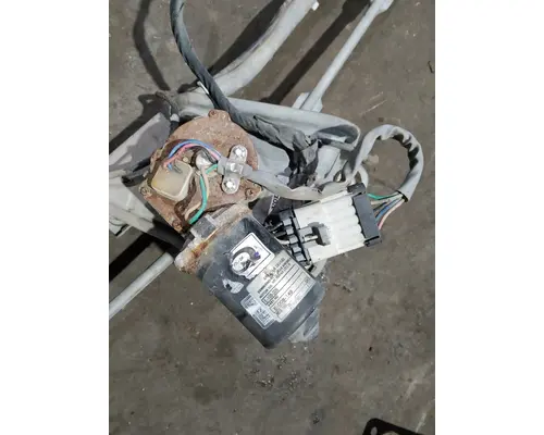 VOLVO VNL Wiper Motor, Windshield Transmission Linkage