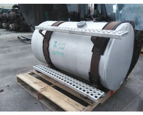 VOLVO VNM 1998-2003 FUEL TANK