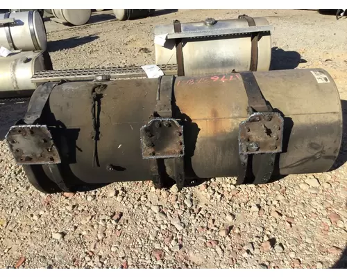 VOLVO VNM 1998-2003 FUEL TANK