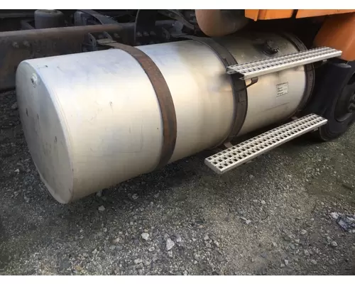VOLVO VNM 1998-2003 FUEL TANK