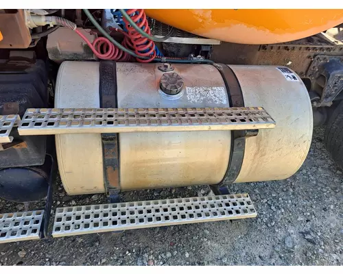 VOLVO VNM 1998-2003 FUEL TANK