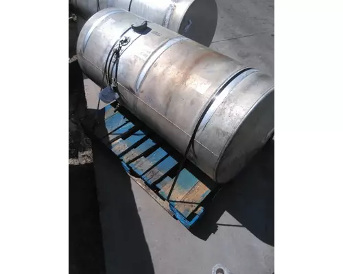 VOLVO VNM 1998-2003 FUEL TANK