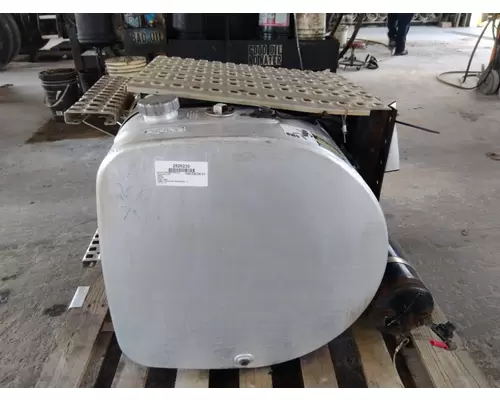 VOLVO VNM 1998-2003 FUEL TANK
