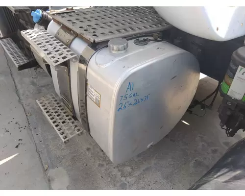 VOLVO VNM 1998-2003 FUEL TANK
