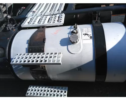 VOLVO VNM 1998-2003 FUEL TANK