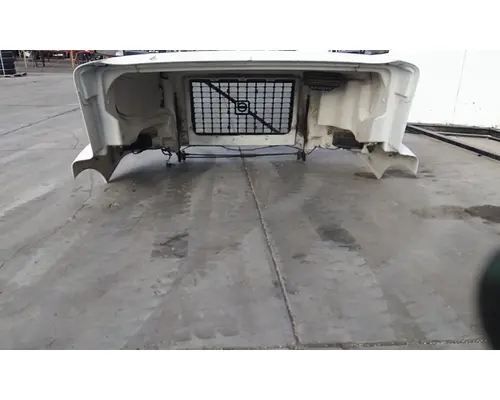 VOLVO VNM 1998-2003 HOOD