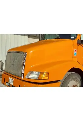 VOLVO VNM 1998-2003 HOOD
