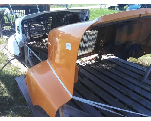 VOLVO VNM 1998-2003 HOOD