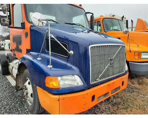 VOLVO VNM 1998-2003 HOOD