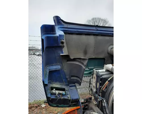 VOLVO VNM 1998-2003 HOOD