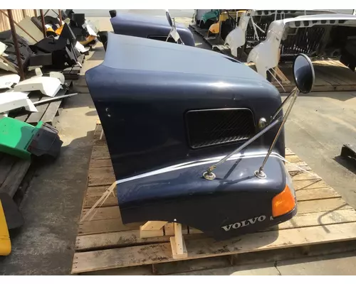 VOLVO VNM 1998-2003 HOOD