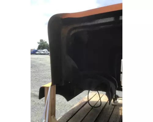 VOLVO VNM 1998-2003 HOOD