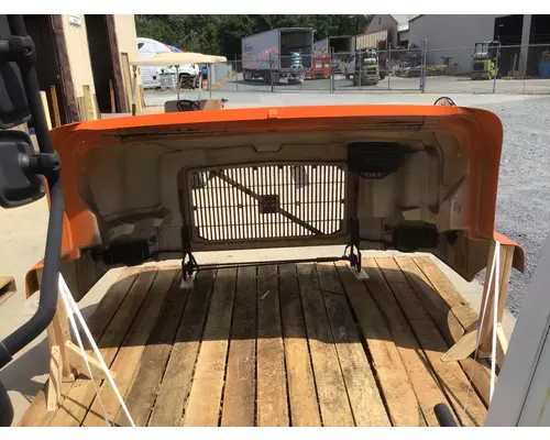 VOLVO VNM 1998-2003 HOOD