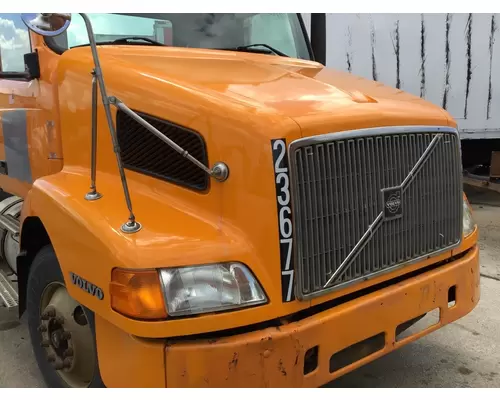 VOLVO VNM 1998-2003 HOOD