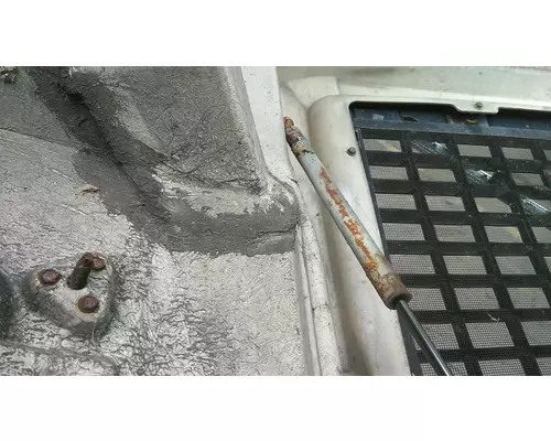 VOLVO VNM 1998-2003 HOOD