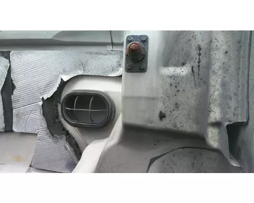 VOLVO VNM 1998-2003 HOOD