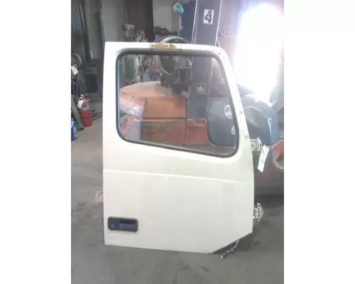 VOLVO VNM 1999-2020 DOOR ASSEMBLY, FRONT