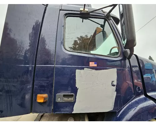 VOLVO VNM 1999-2020 DOOR ASSEMBLY, FRONT