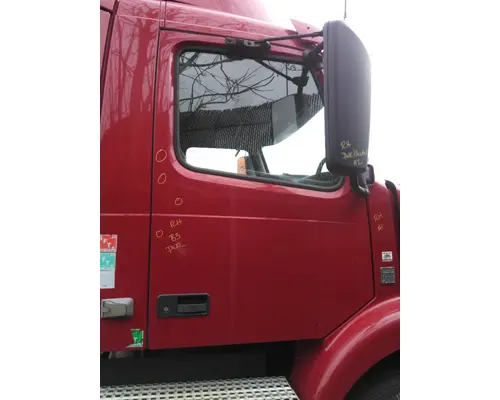 VOLVO VNM 1999-2020 DOOR ASSEMBLY, FRONT
