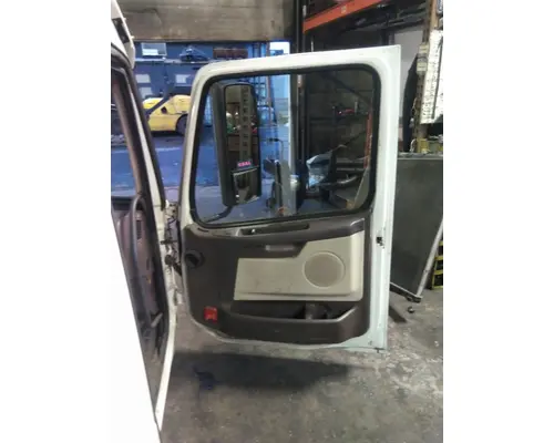 VOLVO VNM 1999-2020 DOOR ASSEMBLY, FRONT