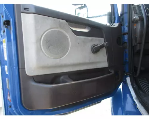 VOLVO VNM 1999-2020 DOOR ASSEMBLY, FRONT