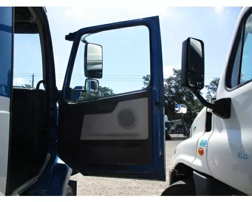 VOLVO VNM 1999-2020 DOOR ASSEMBLY, FRONT