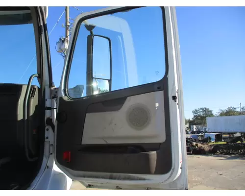 VOLVO VNM 1999-2020 DOOR ASSEMBLY, FRONT
