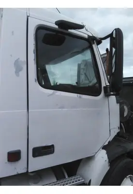 VOLVO VNM 1999-2020 DOOR ASSEMBLY, FRONT