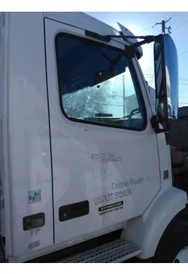 VOLVO VNM 1999-2020 DOOR ASSEMBLY, FRONT