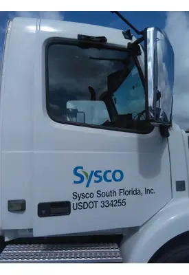 VOLVO VNM 1999-2020 DOOR ASSEMBLY, FRONT