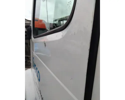 VOLVO VNM 1999-2020 DOOR ASSEMBLY, FRONT