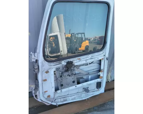 VOLVO VNM 1999-2020 DOOR ASSEMBLY, FRONT