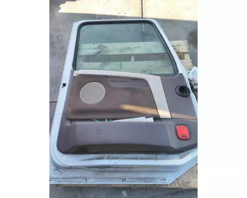 VOLVO VNM 1999-2020 DOOR ASSEMBLY, FRONT