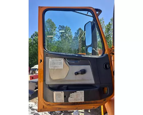 VOLVO VNM 1999-2020 DOOR ASSEMBLY, FRONT