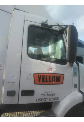 VOLVO VNM 1999-2020 DOOR ASSEMBLY, FRONT