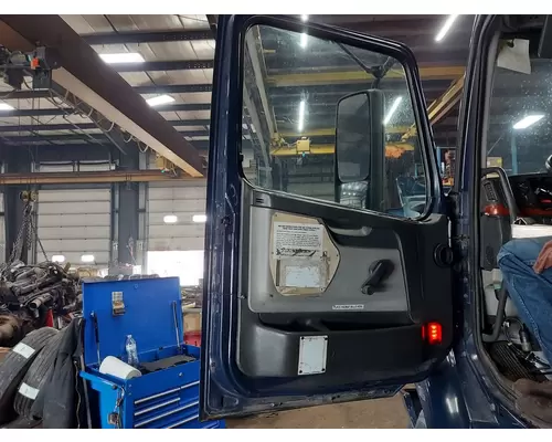 VOLVO VNM 1999-2020 DOOR ASSEMBLY, FRONT