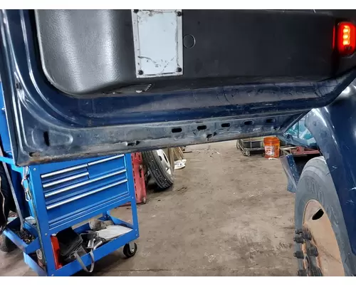 VOLVO VNM 1999-2020 DOOR ASSEMBLY, FRONT