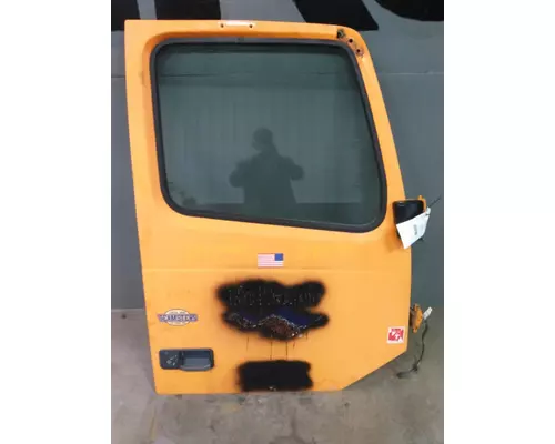 VOLVO VNM 1999-2020 DOOR ASSEMBLY, FRONT