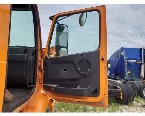 VOLVO VNM 1999-2020 DOOR ASSEMBLY, FRONT