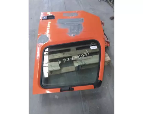 VOLVO VNM 1999-2020 DOOR ASSEMBLY, FRONT