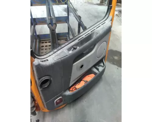 VOLVO VNM 1999-2020 DOOR ASSEMBLY, FRONT