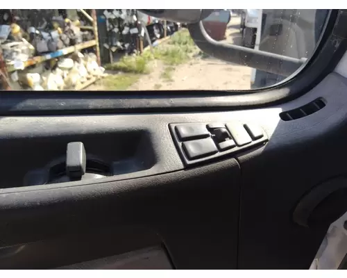 VOLVO VNM 1999-2020 DOOR ASSEMBLY, FRONT