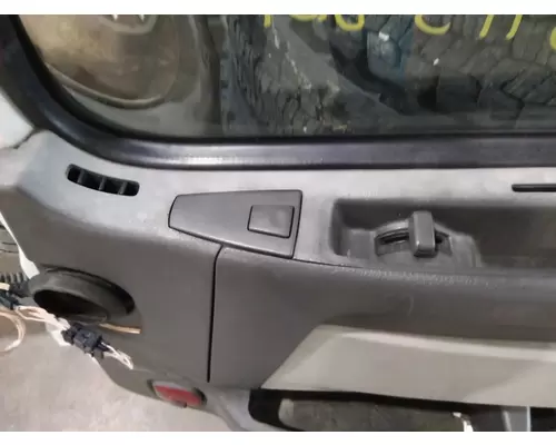 VOLVO VNM 1999-2020 DOOR ASSEMBLY, FRONT